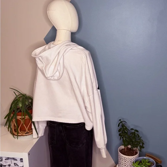 Under Armour White Logo Tape Hoodie Loose Fit Women’s Medium Athleisure Fleece - Picture 5 of 12